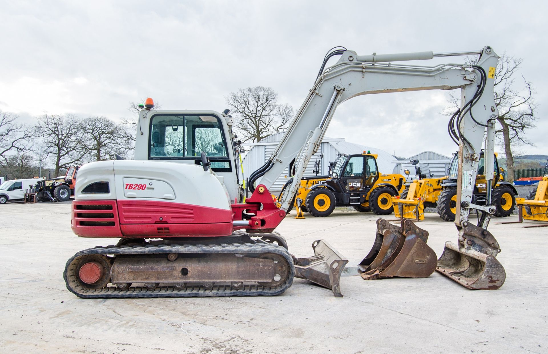Takeuchi TB290 9 tonne rubber tracked excavator Year: 2018 S/N: 190200925 Recorded Hours: 7191 - Image 8 of 28