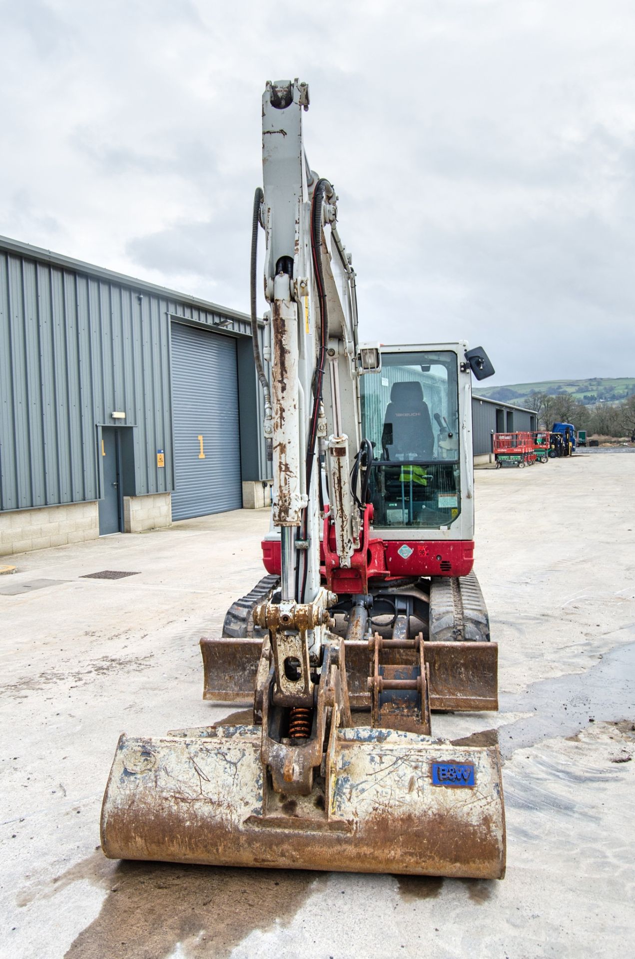 Takeuchi TB250 5 tonne rubber tracked excavator Year: 2018 S/N: 125005919 Recorded Hours: 5503 - Image 5 of 27