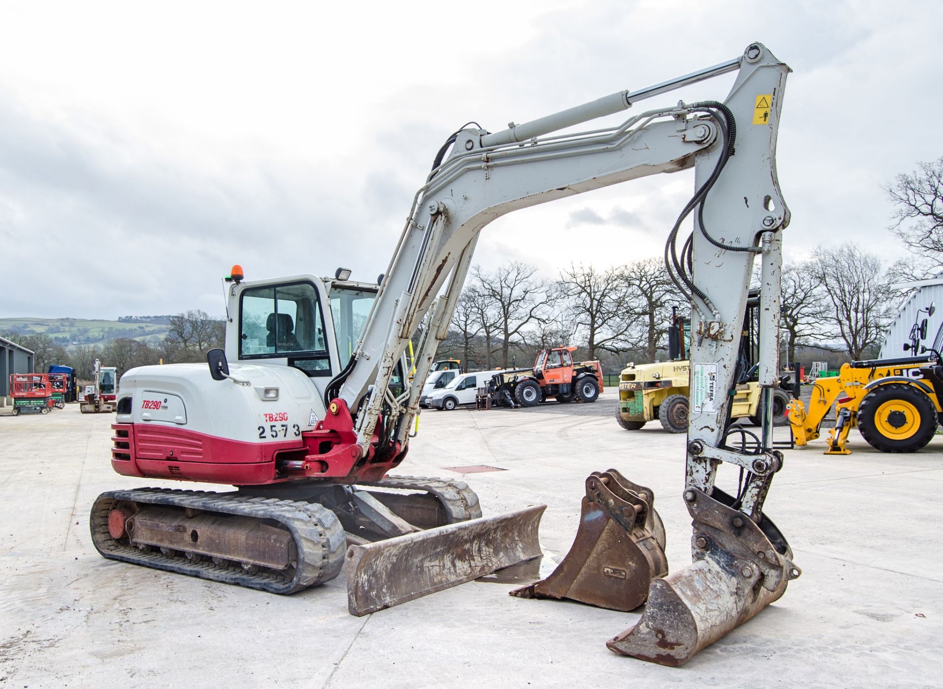 Takeuchi TB290 9 tonne rubber tracked excavator Year: 2018 S/N: 190200925 Recorded Hours: 7191 - Image 2 of 28
