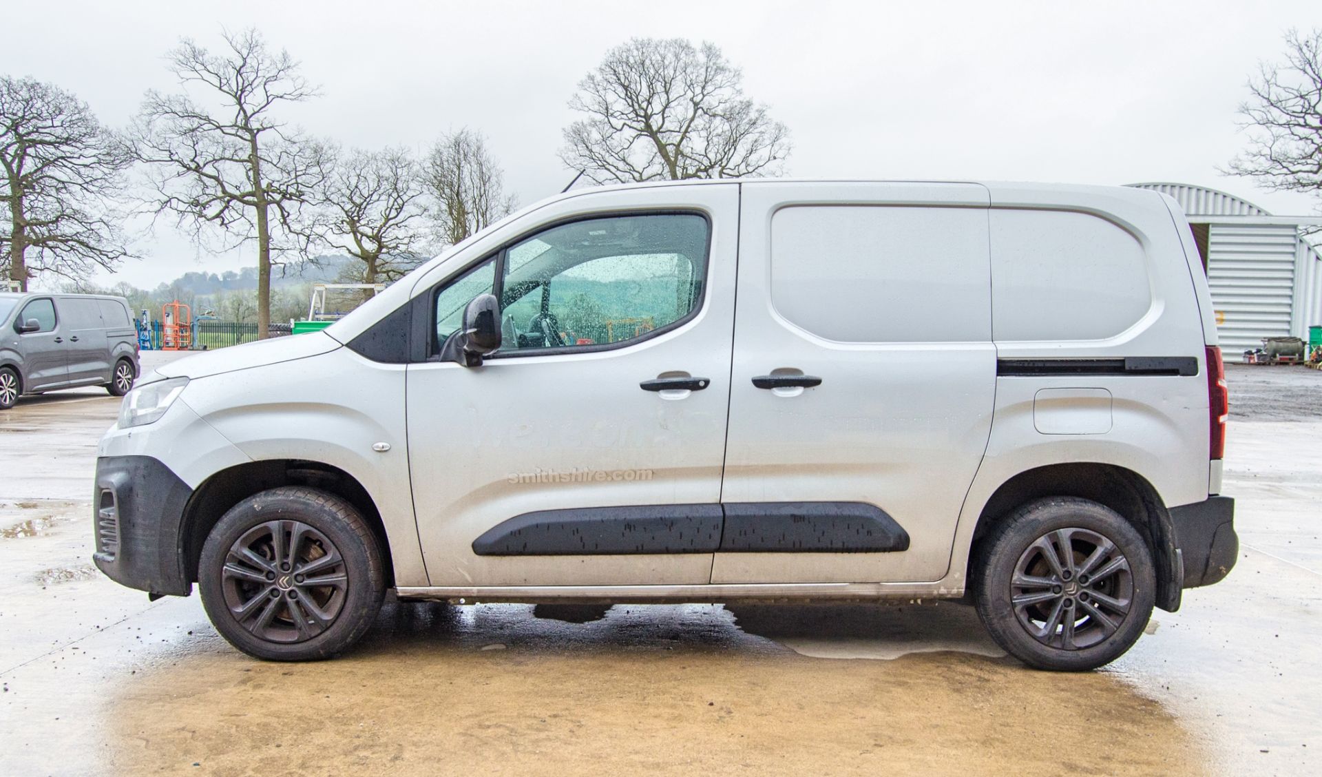 Citroen Berlingo Pro BHDi 1499cc diesel automatic panel van Registration Number: PE71 EOL Date of - Image 8 of 32