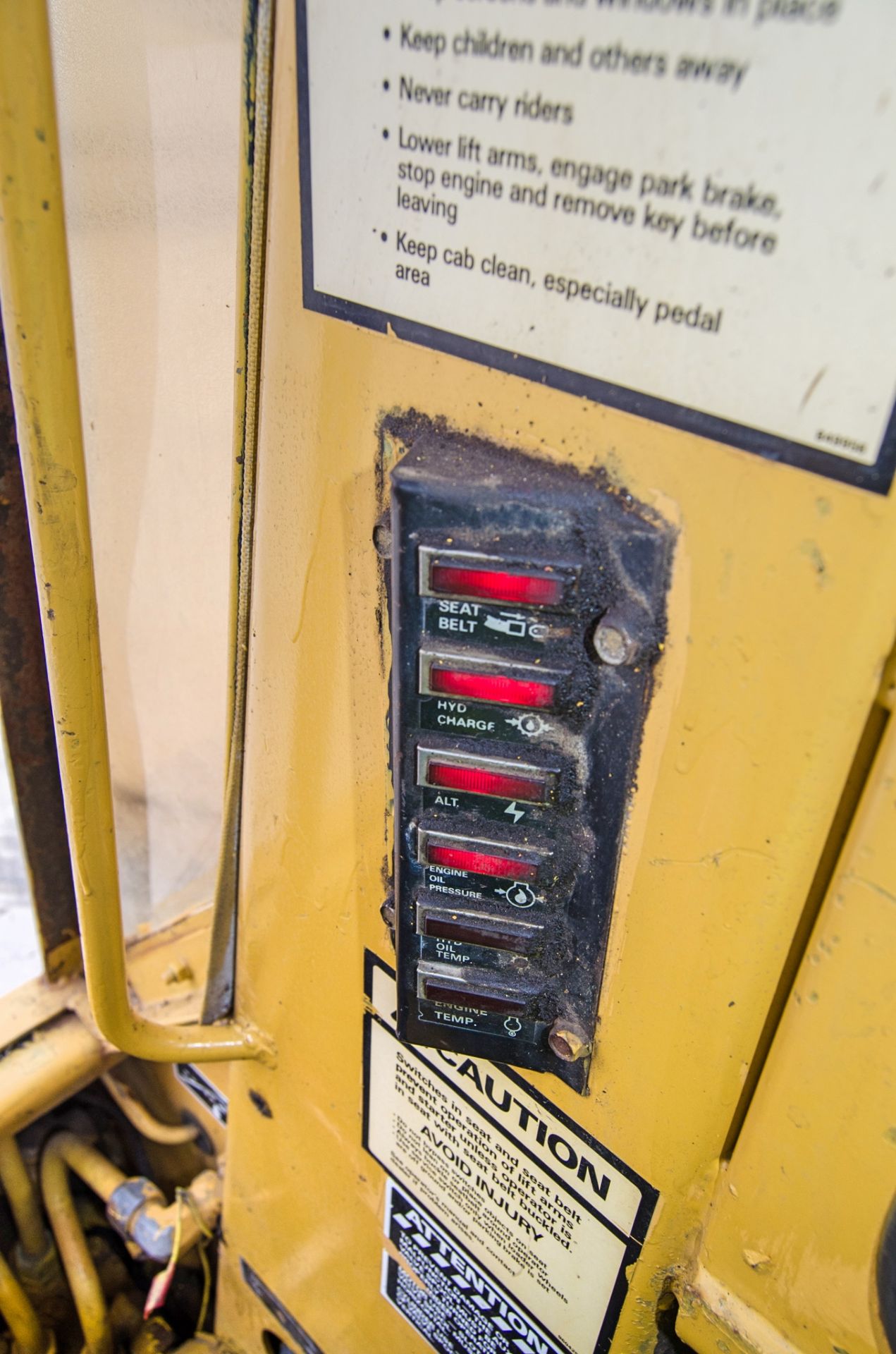 Ford L785 diesel driven skidsteer loader S/N: 763506 Recorded Hours: 5190 - Image 18 of 21