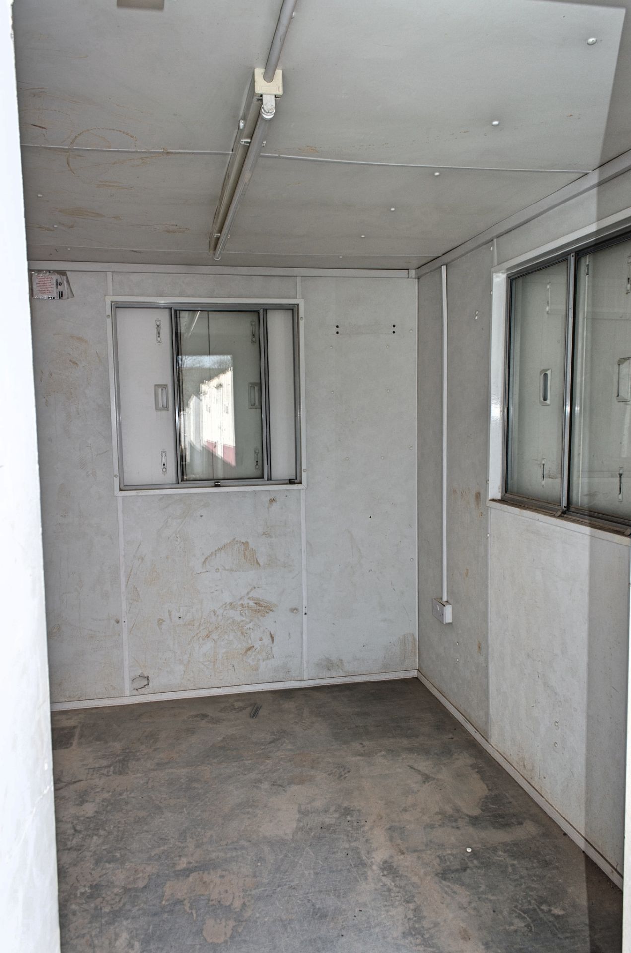 10ft x 8ft Site office.  A694705 c/w Key - Image 5 of 5