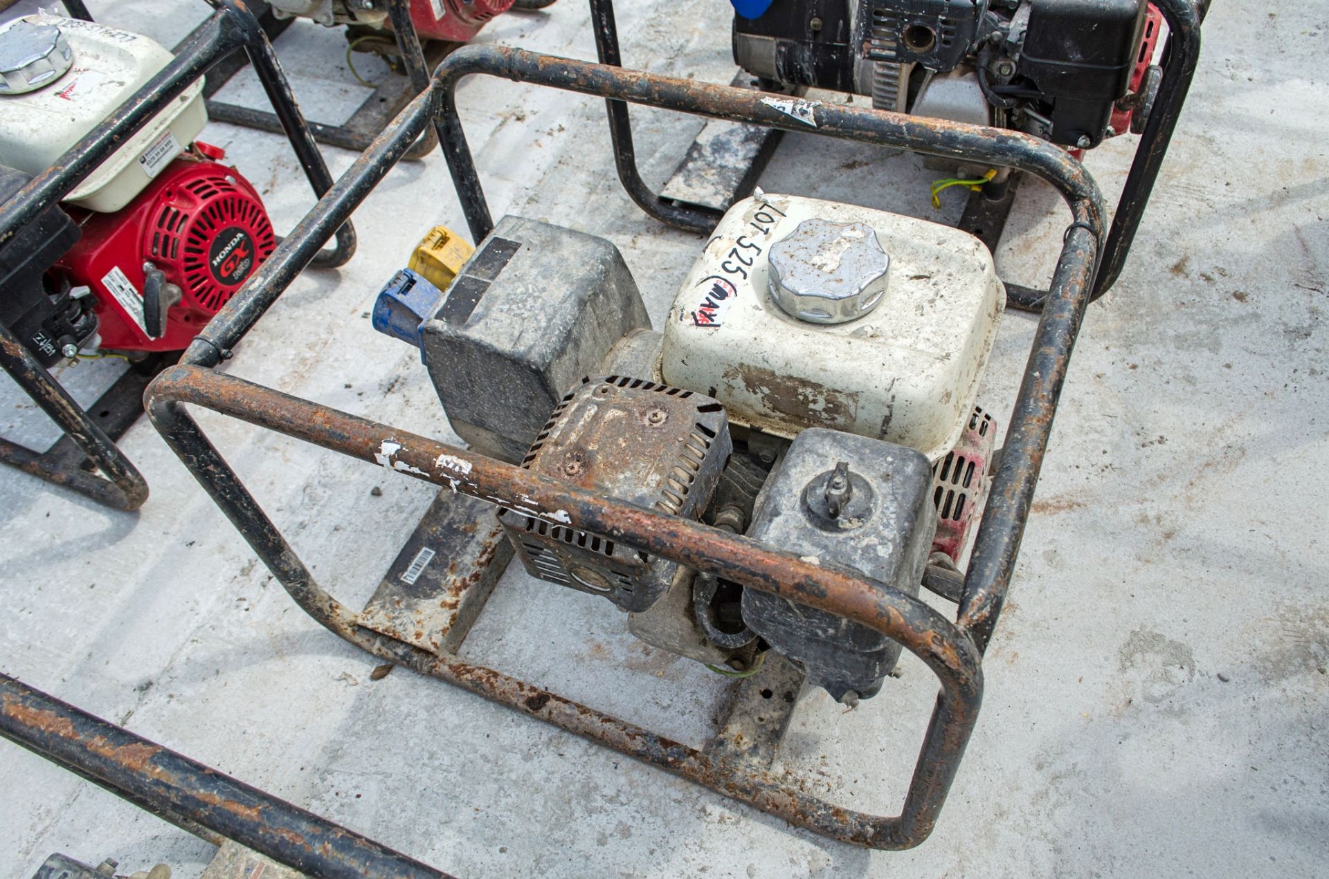 Stephill 110v/240v 2.7 kva petrol driven generator - Image 2 of 2
