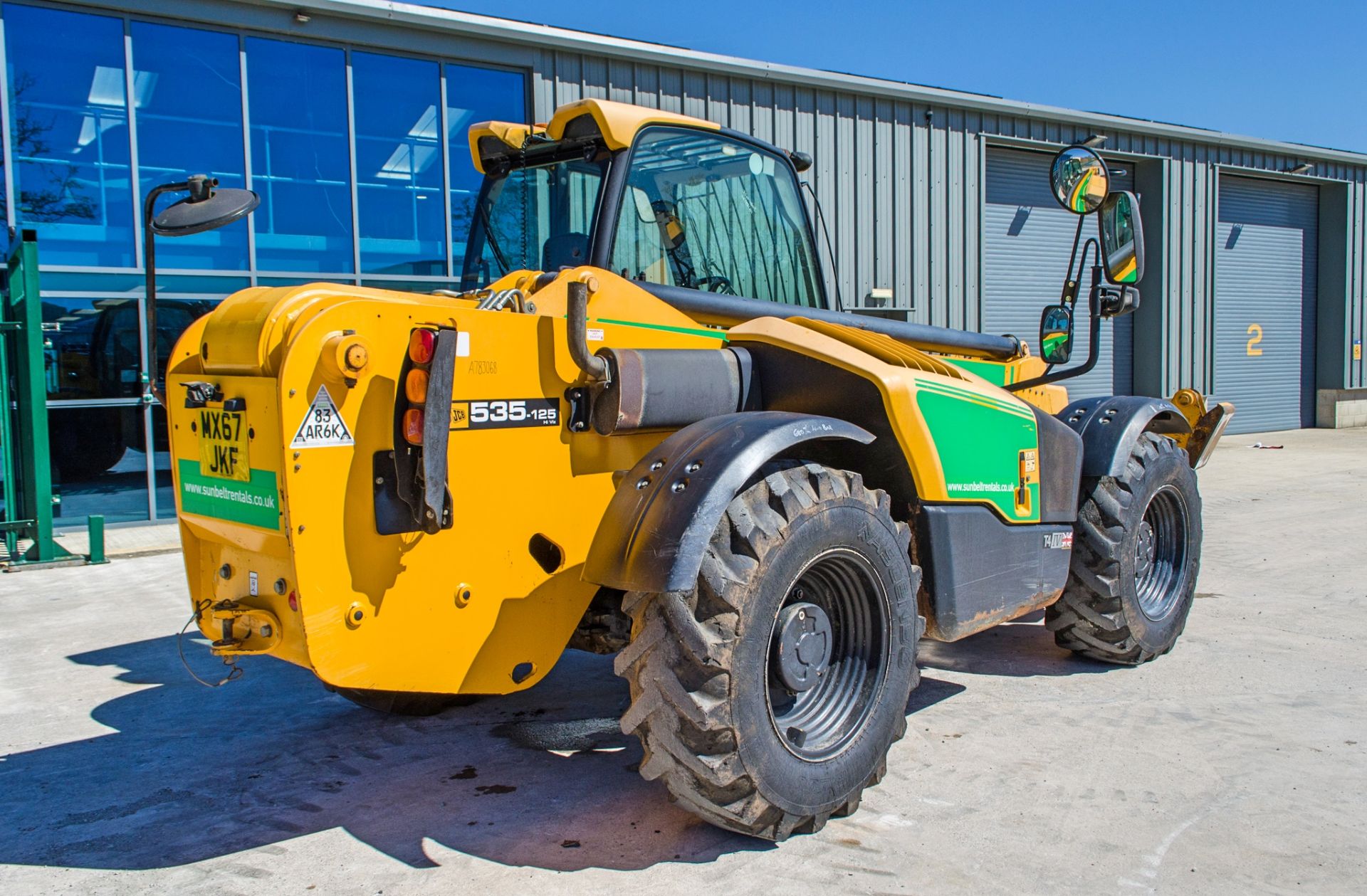 JCB 535-125 T4 IV Hi-Viz 12.5 metre telescopic handler Year: 2017 S/N: 2568790 Recorded Hours: - Image 4 of 22