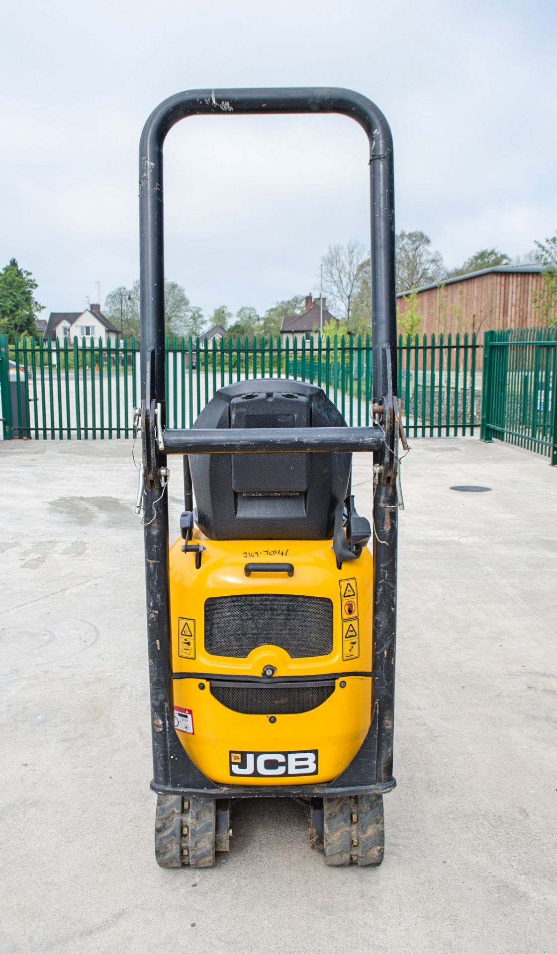 JCB 8008CT 0.8 tonne rubber tracked micro excavator Year: 2021 S/N: 3042006 Recorded Hours: 718 - Image 6 of 25