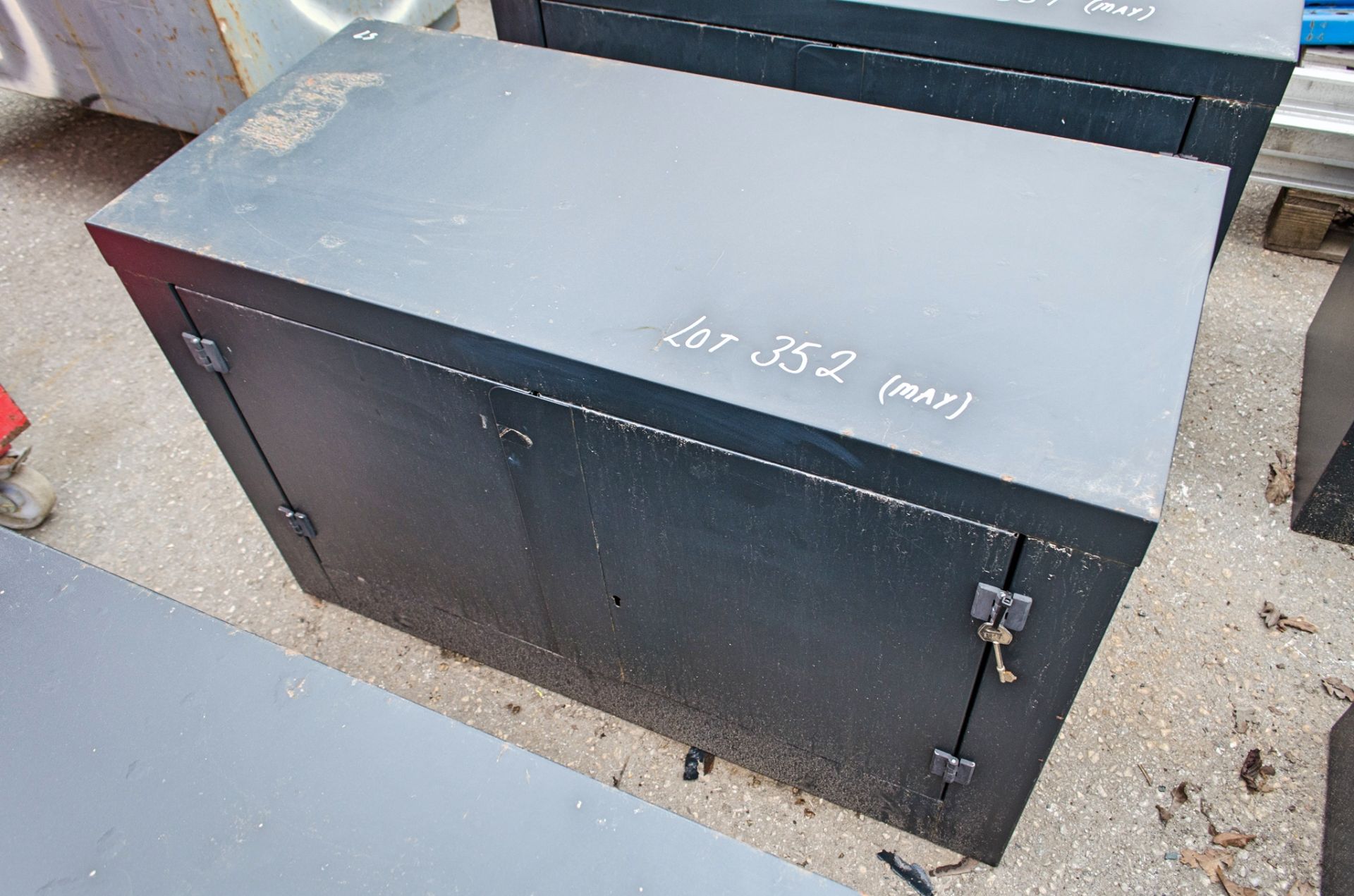 Armorgard steel cabinet c/w key