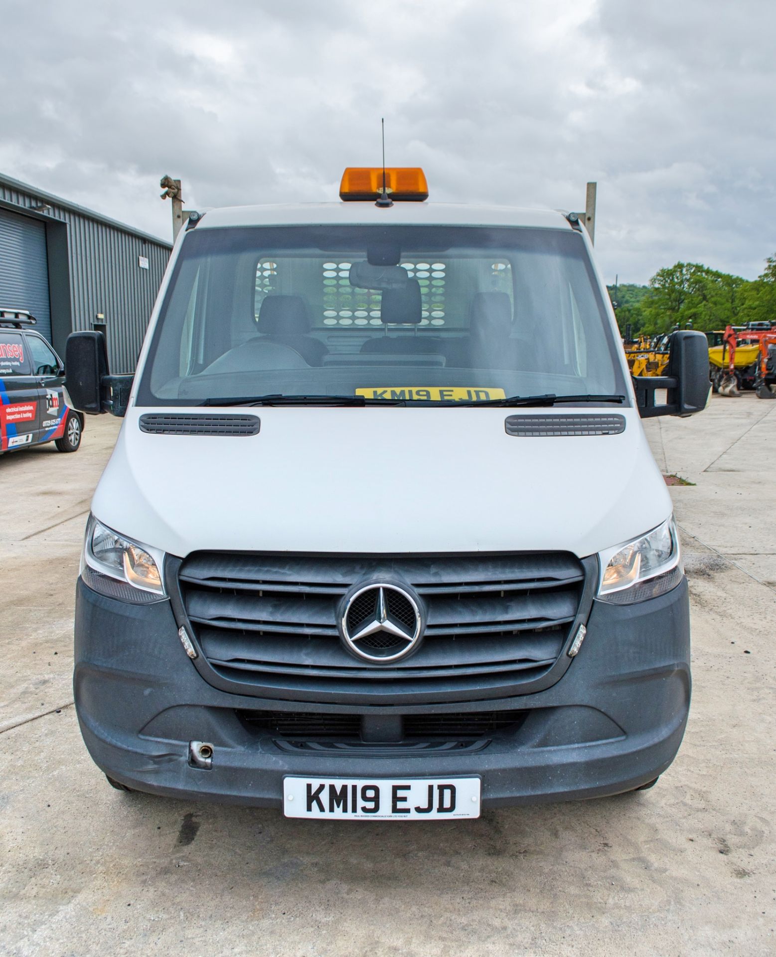 Mercedes Benz Sprinter 314 CDi 2143cc diesel 6 speed manual dropside lorry Registration Number: KM19 - Image 5 of 30