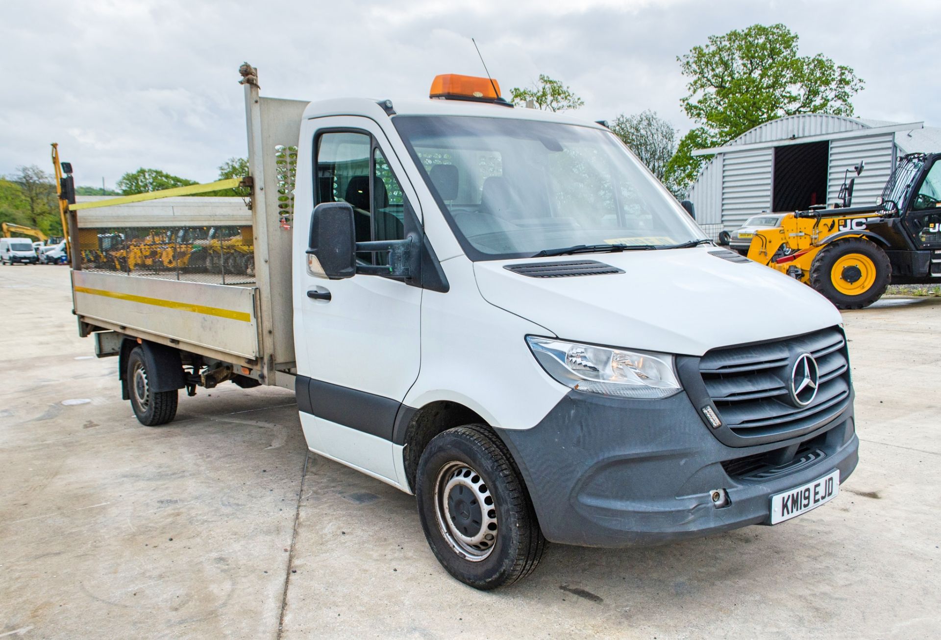 Mercedes Benz Sprinter 314 CDi 2143cc diesel 6 speed manual dropside lorry Registration Number: KM19 - Image 2 of 30