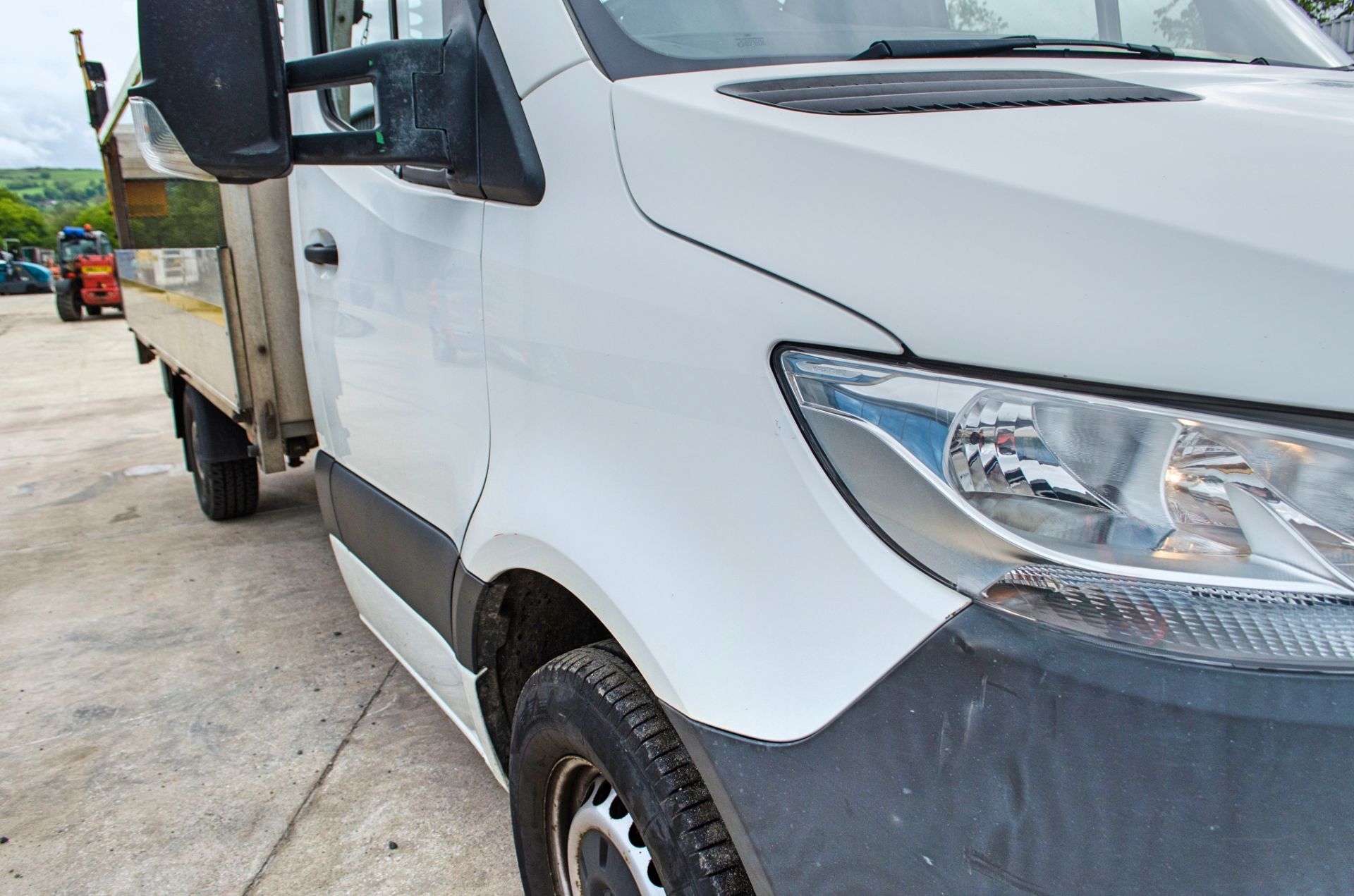 Mercedes Benz Sprinter 314 CDi 2143cc diesel 6 speed manual dropside lorry Registration Number: KM19 - Image 9 of 30