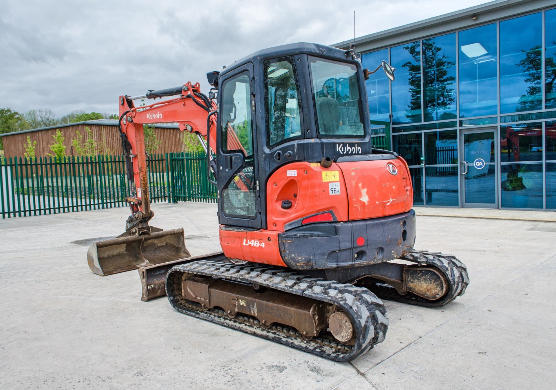 Kubota U48-4 4.8 tonne rubber tracked excavator Year: 2014 S/N: H51912 Recorded Hours: 4781 c/w - Image 4 of 25