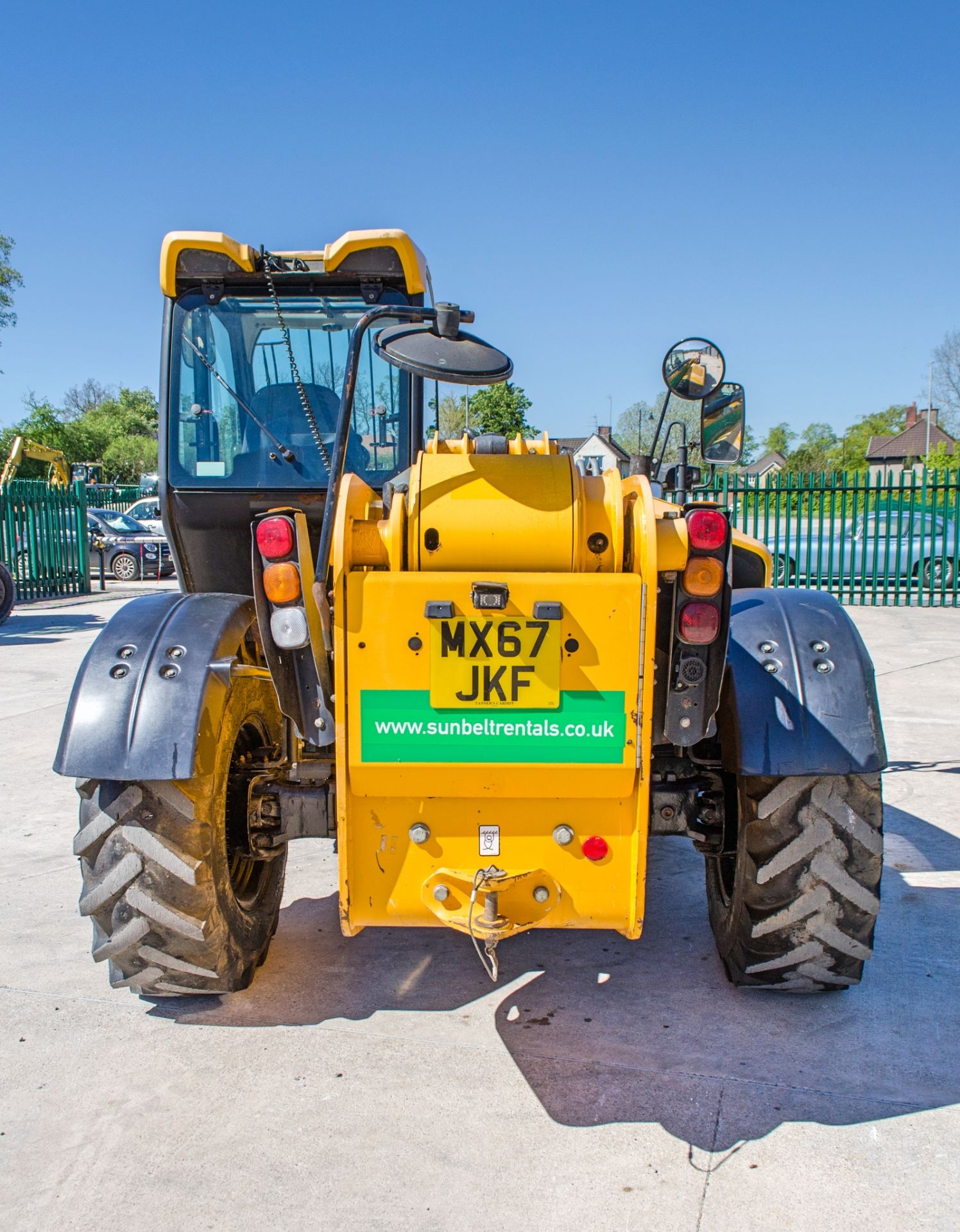 JCB 535-125 T4 IV Hi-Viz 12.5 metre telescopic handler Year: 2017 S/N: 2568790 Recorded Hours: - Image 6 of 22