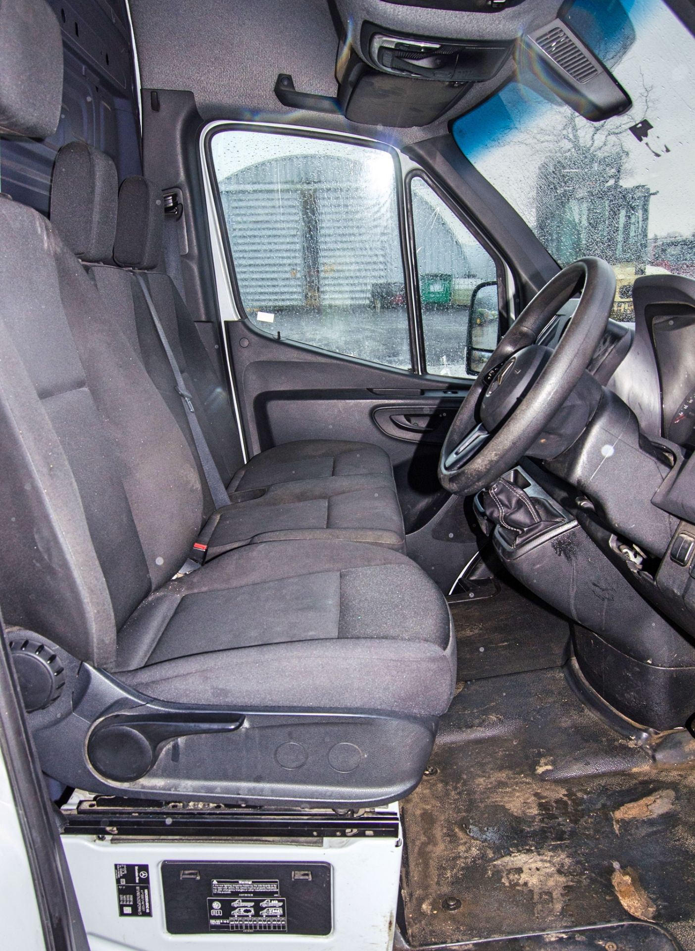 Mercedes Benz Sprinter 315 Progressive CDi 1950cc diesel 6 speed manual panel van Registration - Image 18 of 30