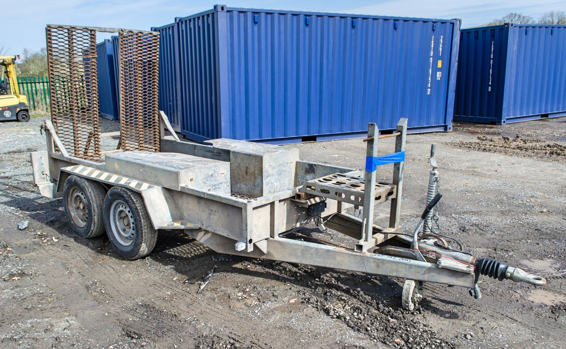 Heritage 8ft x 4ft tandem axle plant trailer S/N: 370760 c/w excavator docking system - Image 2 of 7