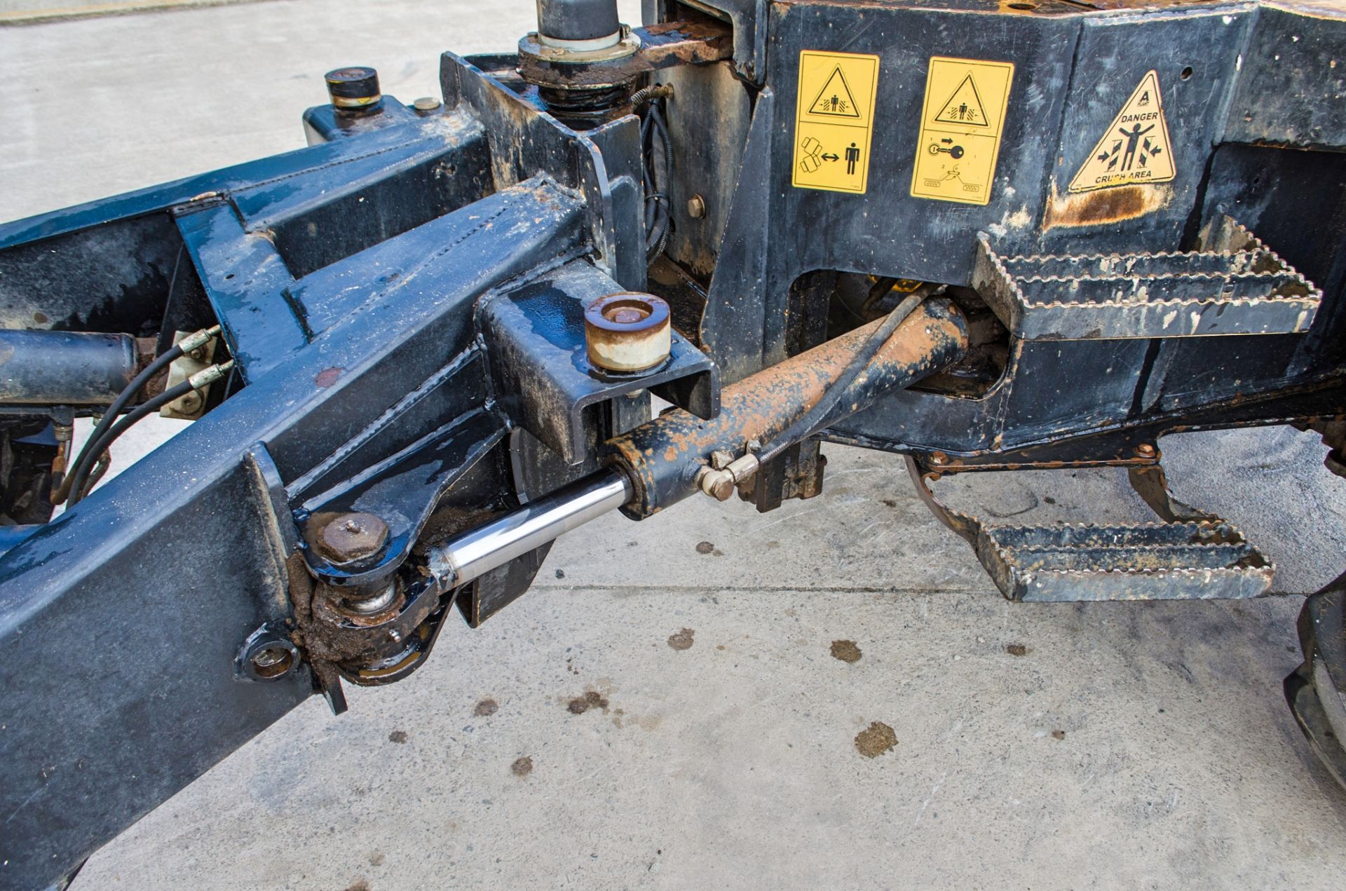JCB 6 tonne straight skip dumper Year: 2016 S/N: EGGRK0163 Recorded Hours: 3234 A727178 - Image 13 of 25