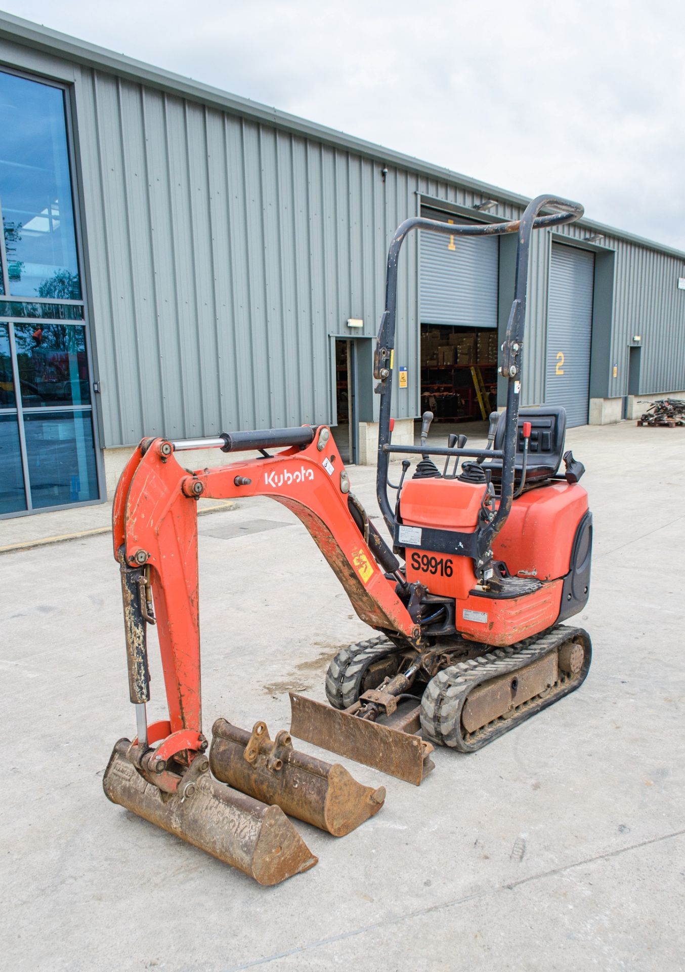 Kubota K008-3 0.8 tonne rubber tracked micro excavator Year: 2018 S/N: 30185 S9916 Recorded Hours: