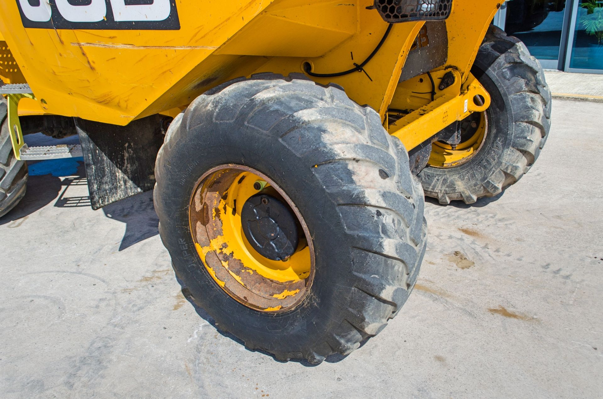 JCB 9T-2 Stage V 9 tonne straight skip dumper Year: 2021 S/N: 3030480 Recorded Hours: 1448 c/w - Image 17 of 24
