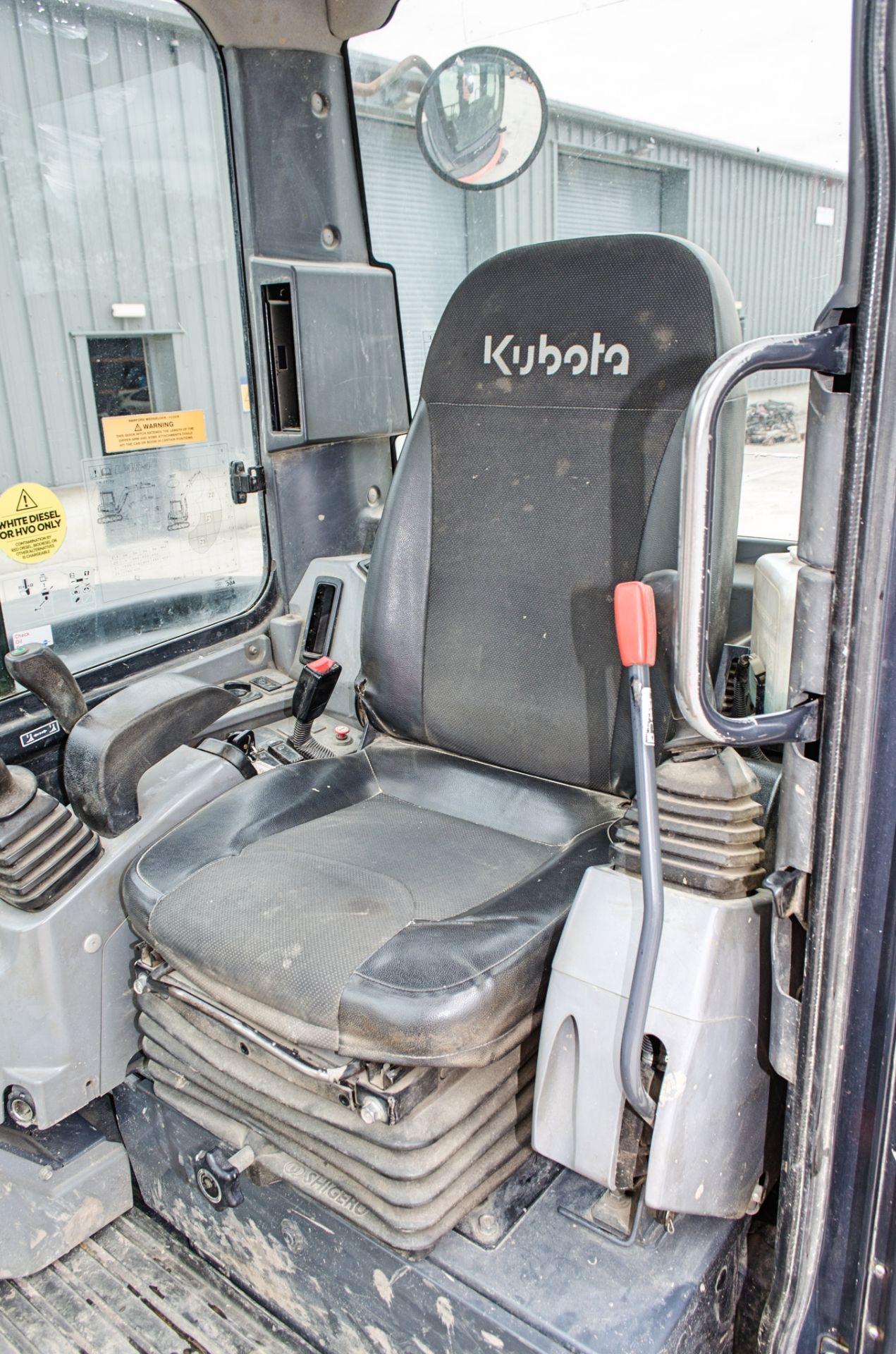 Kubota U48-4 4.8 tonne rubber tracked excavator Year: 2014 S/N: H51912 Recorded Hours: 4781 c/w - Image 19 of 25