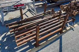 Steel stillage of steel props