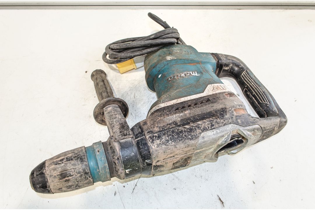 Makita HR4013C 110v SDS rotary hammer drill 2012-0686 - Image 2 of 2