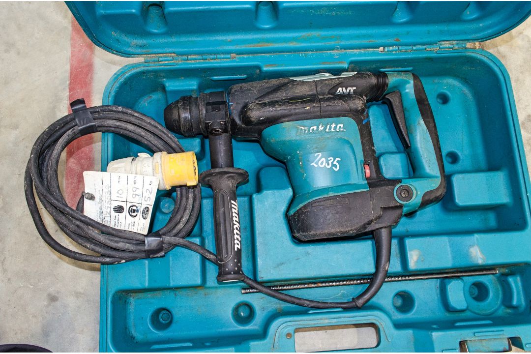 Makita HR3210C 110v SDS rotary hammer drill c/w carry case A1295534