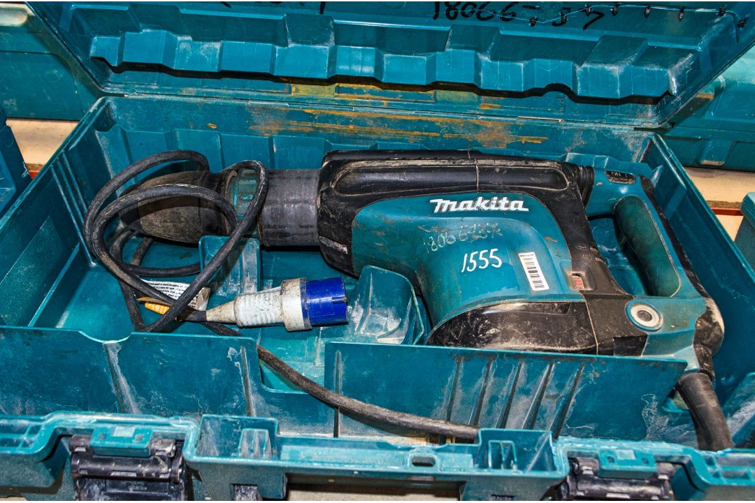 Makita HM1213C 240v SDS rotary hammer drill c/w carry case 1806-6737