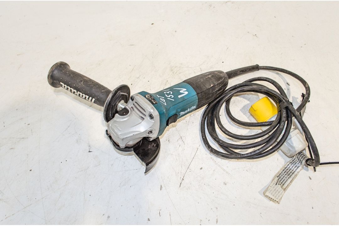 Makita 4030R 110v 4" angle grinder 1809-0901 - Image 1 of 2