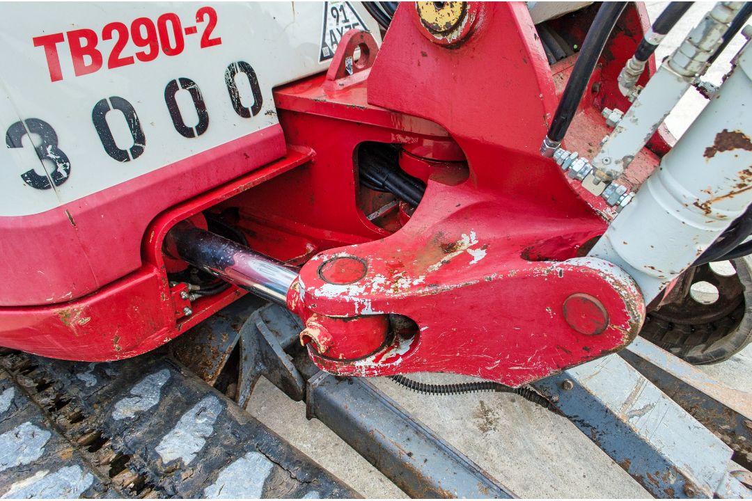 Takeuchi TB290-2 8.4 tonne rubber tracked midi excavator Year: 2020 S/N: 190500537 Recorded hours: - Image 20 of 28