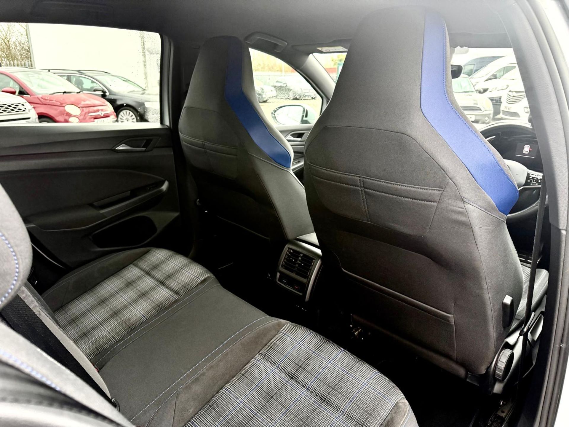 Volkswagen Golf 1.4 TSI GTE Hatchback 2021 '21 Reg' Sat Nav - A/C - ULEZ Compliant - Automatic - Image 18 of 21