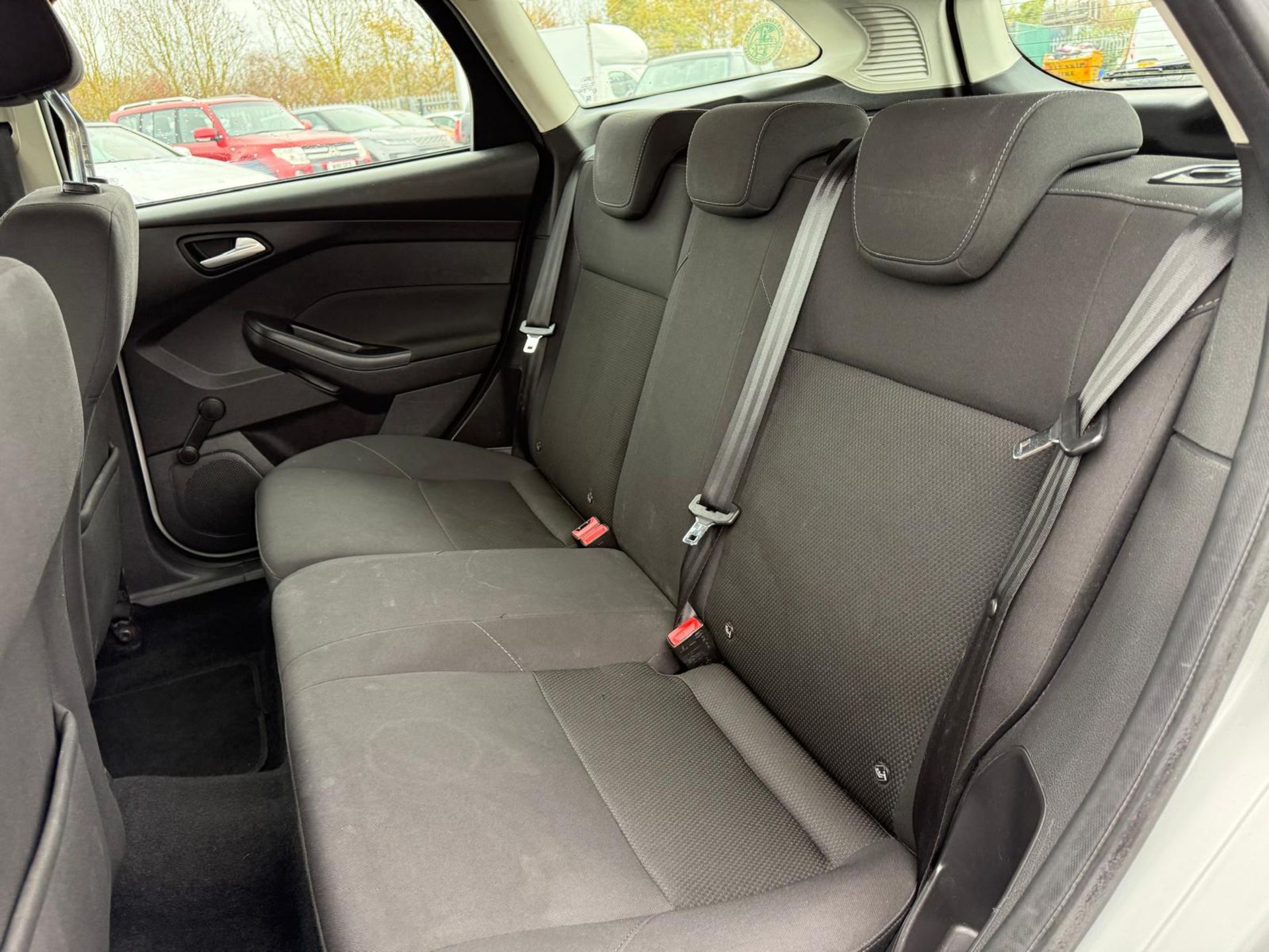 Ford Focus Estate 1.5 TDCI 105 EcoNetic Style 2017 '66 Reg' A/C - ULEZ Compliant - Image 15 of 19