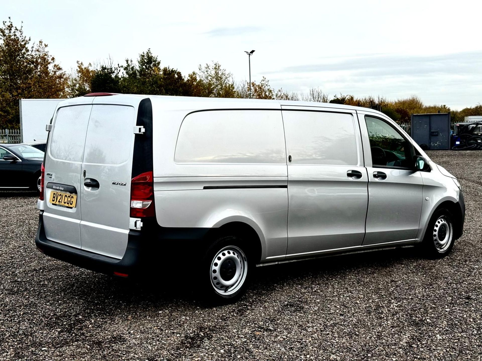 Mercedes Benz Vito Progressive 1.7 CDI L3 H1 2021 '21 Reg' - Navigation - Start/Stop - A/C - Image 7 of 18