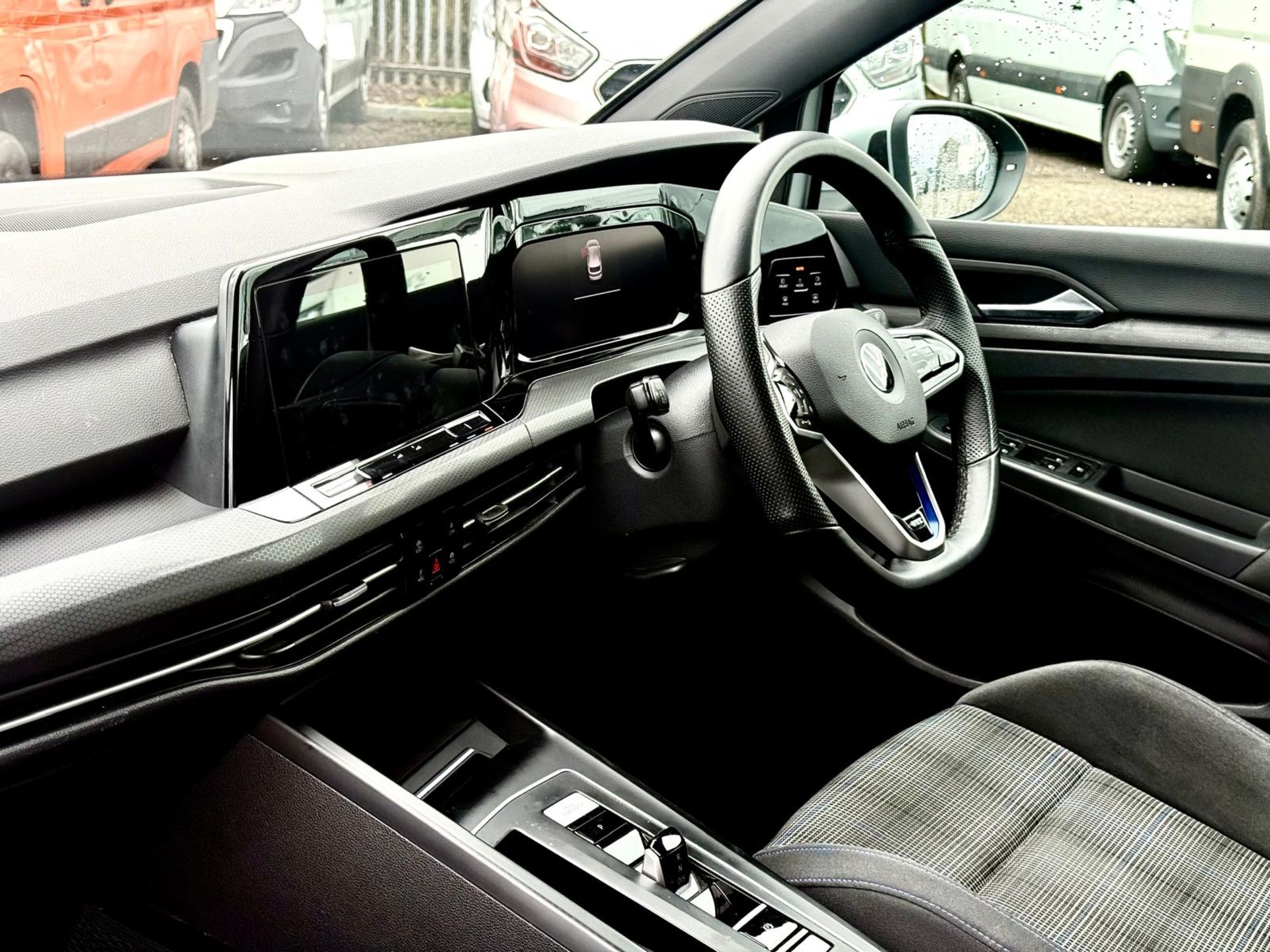 Volkswagen Golf 1.4 TSI GTE Hatchback 2021 '21 Reg' Sat Nav - A/C - ULEZ Compliant - Automatic - Image 10 of 21