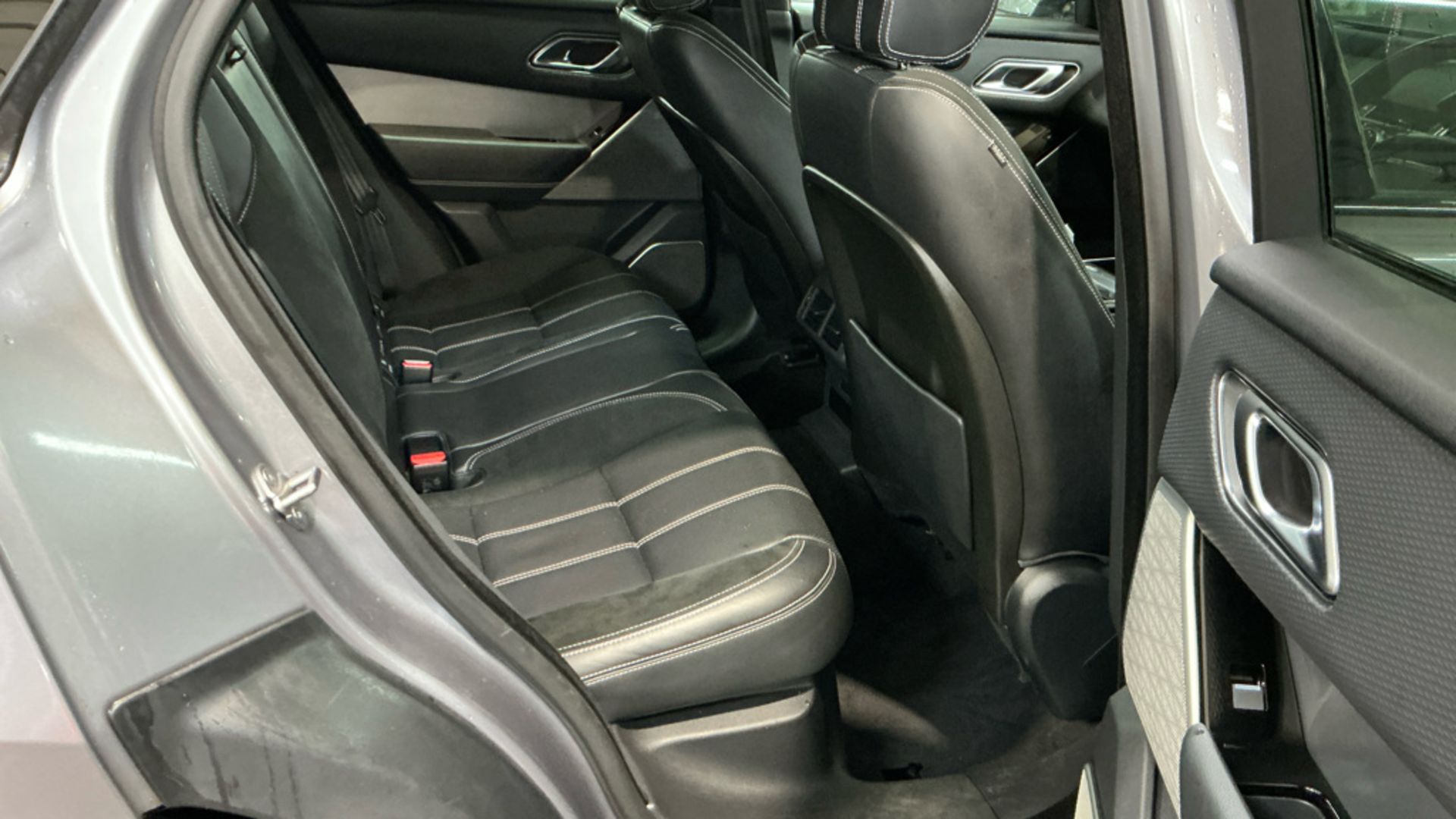 **ON SALE**Land Rover Range Rover Velar 2.0 180 D R Dynamic SE 2019 '69 Reg' Sat Nav - A/C - ULEZ Co - Image 9 of 11