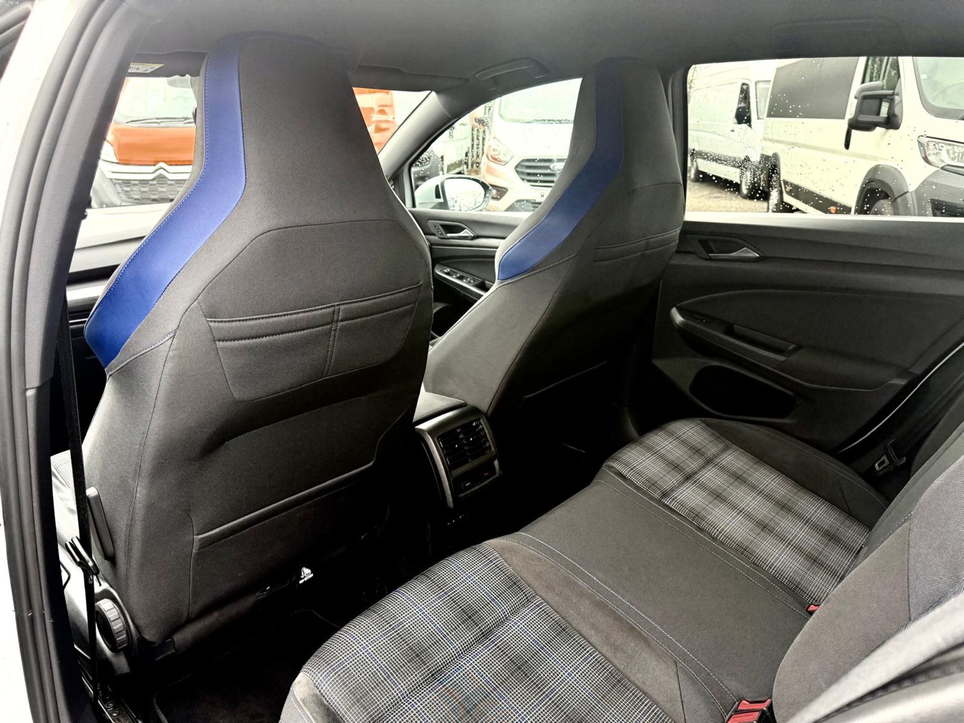 Volkswagen Golf 1.4 TSI GTE Hatchback 2021 '21 Reg' Sat Nav - A/C - ULEZ Compliant - Automatic - Image 15 of 21