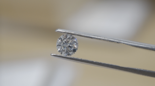 Round Brilliant Cut 0.78 Carat ( Natural Diamond ) I Colour VS2 Clarity GIA Certificate