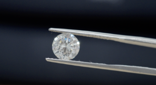 Round Brilliant Cut 2.00 Carat ( Natural Diamond ) J Colour SI1 Colour AIG Certificate