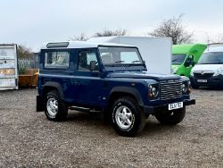 Land Rover Defender 90 2.5 TD5 StationWagon Registered in UK: 2009 County Pack ** RARE **