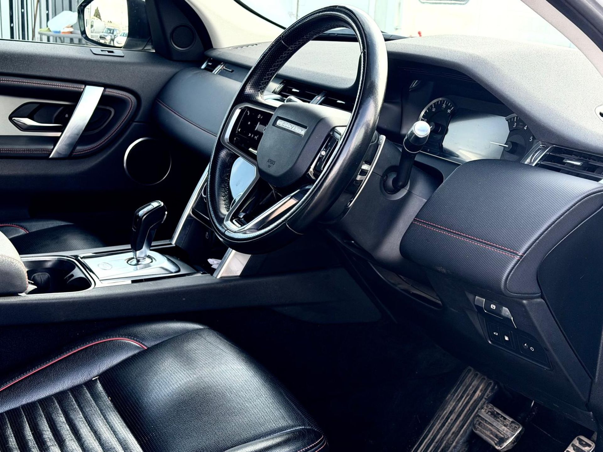 Land Rover Discovery Sport R-Dynamic S 2021 '21 Reg' - Navigation - A/C - 4WD - Image 14 of 19