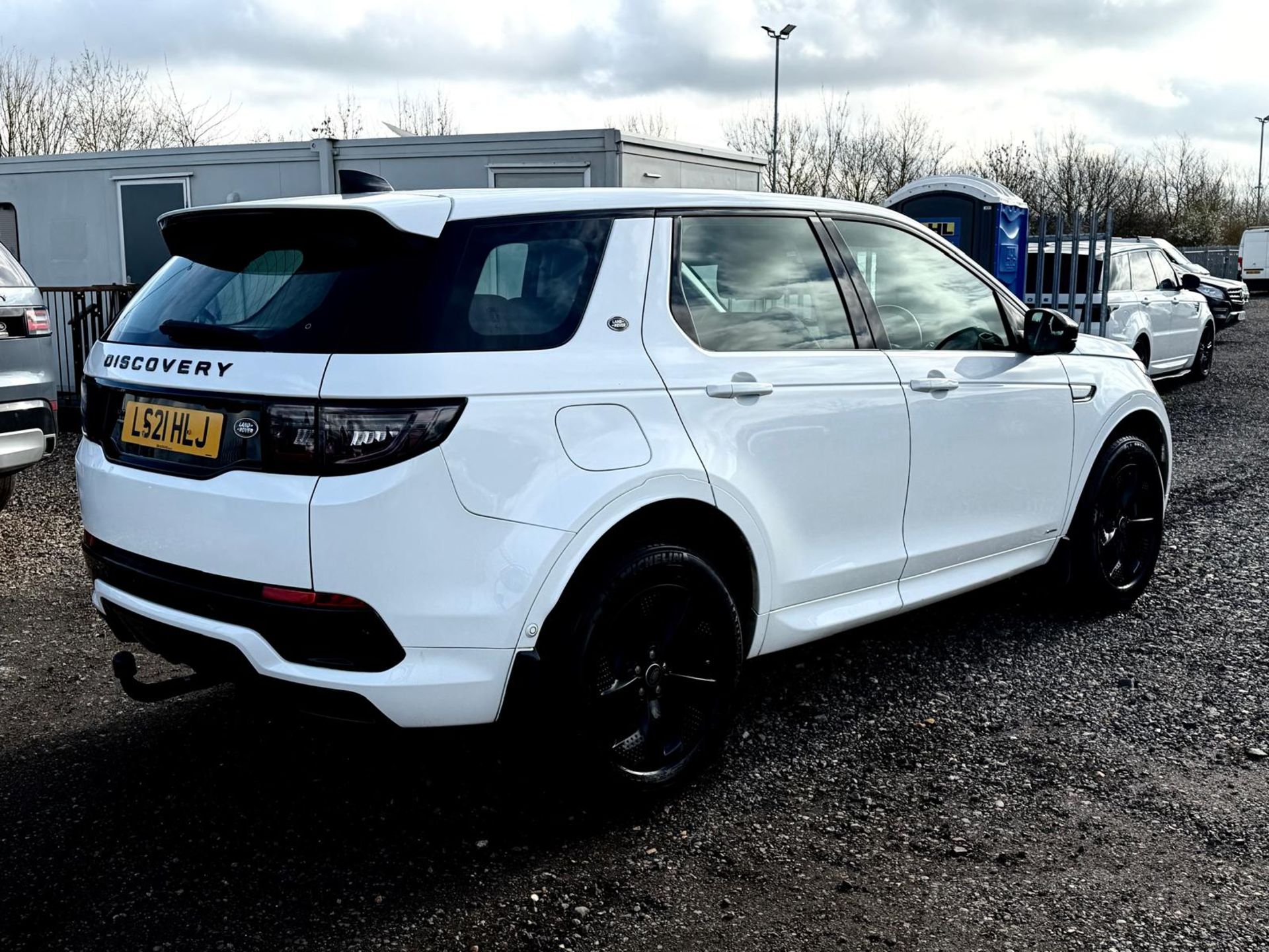 Land Rover Discovery Sport R-Dynamic S 2021 '21 Reg' - Navigation - A/C - 4WD - Image 8 of 19
