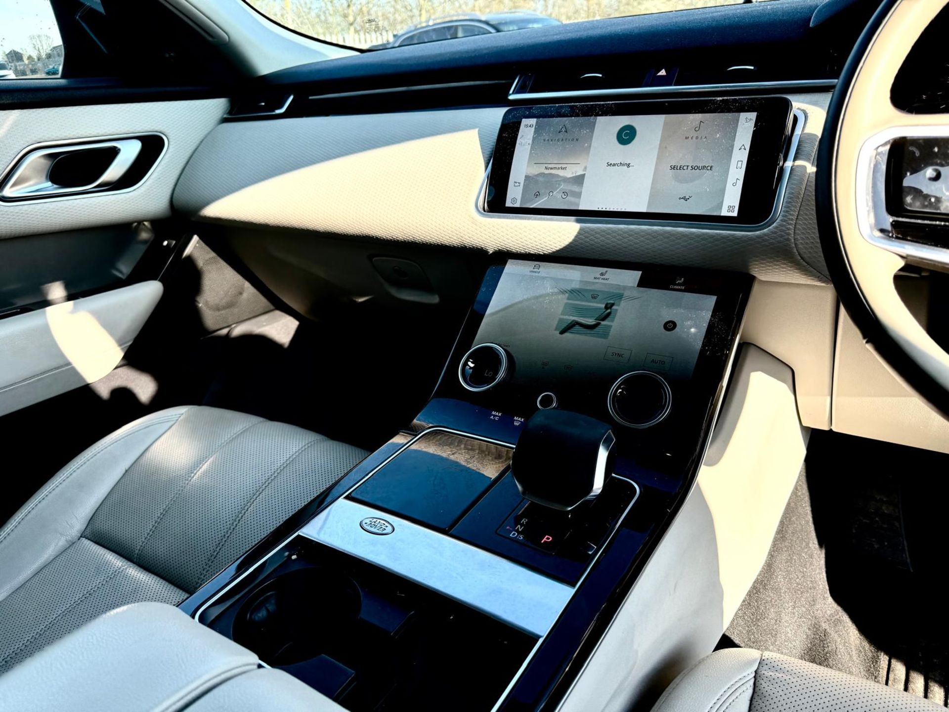 R Ii Roo Range Rover ** ON SALE ** Land Rover Range Rover Velar ( Massive Spec ) 2021 '71 ...