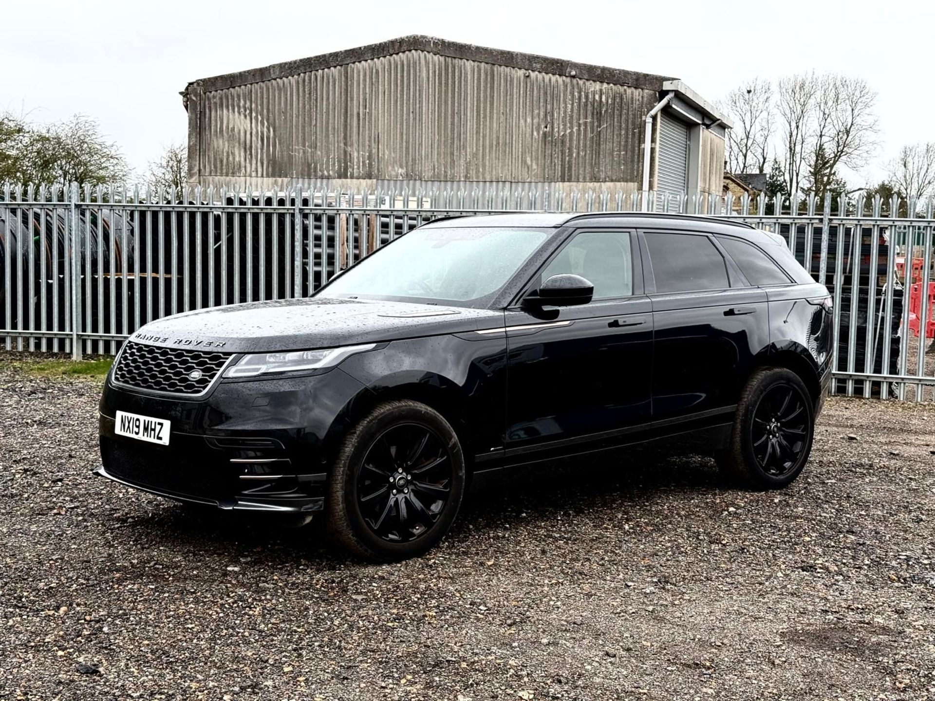 Range Rover Massive Land Rover Range Rover Velar ( Massive Spec ) R Dynamic SE 2019 '19 Reg ...