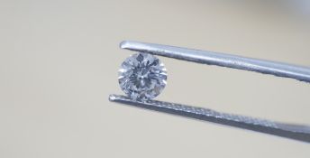 Round Brilliant Cut 0.50 Carat ( Natural Diamond ) I Colour VS2 Clarity GIA Certificate
