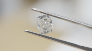 Cushion Brilliant Cut 1.00 Carat ( Natural Diamond ) I Colour I1 Clarity