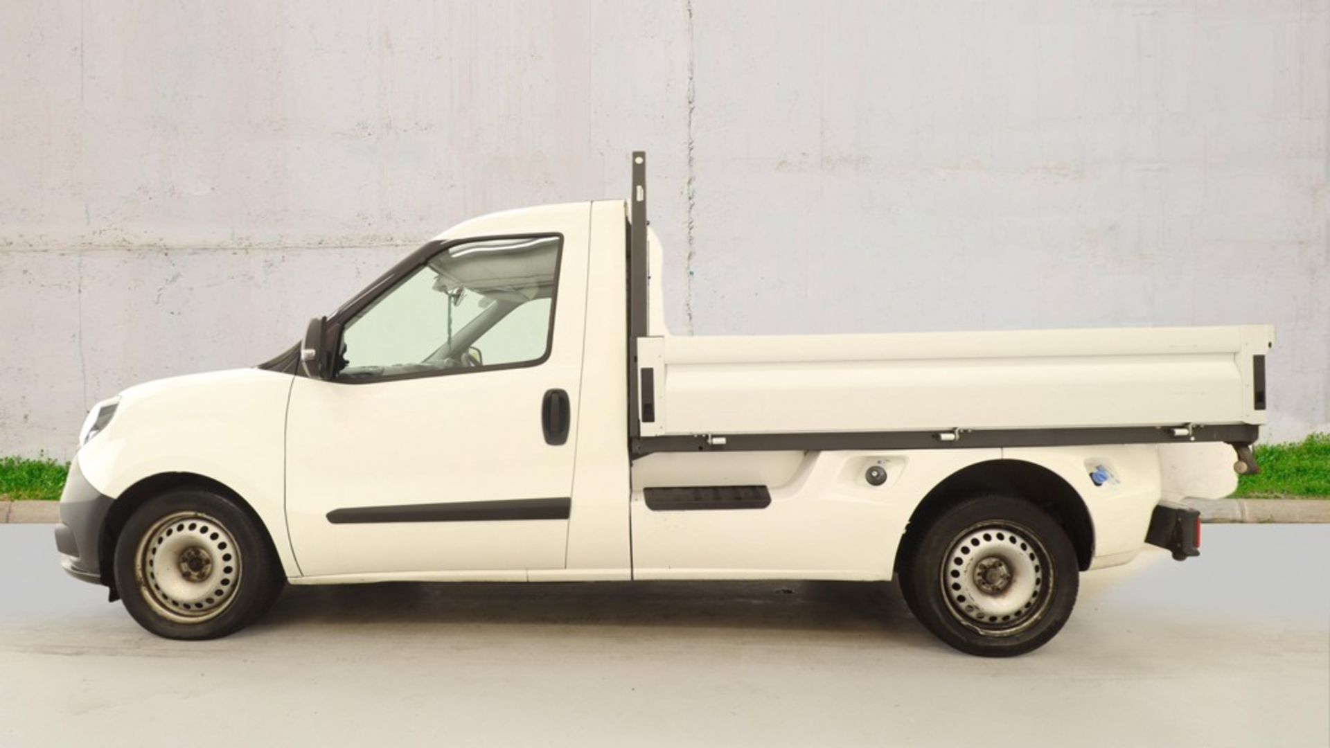 Fiat Doblo Cargo 1.6 Multijet 105 LWB Work Up Dropside ** RARE ** 2021 '71 Reg' ULEZ Compliant - Image 6 of 11