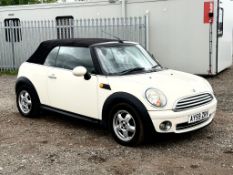 Mini Cooper Convertible 1.6 2009 '59 Reg' - A/C - Leather Trim