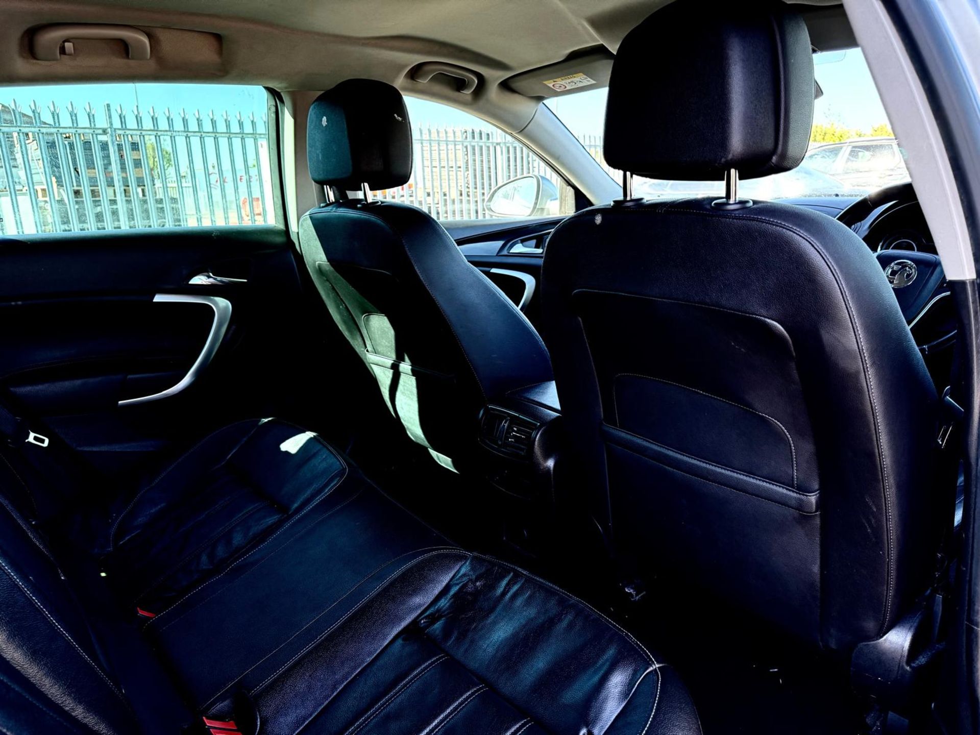 Vauxhall Insignia Tourer 2.0 CDTI E/F 163 Elite Estate 2015 '15 Reg' Sat Nav - A/C - Image 17 of 19