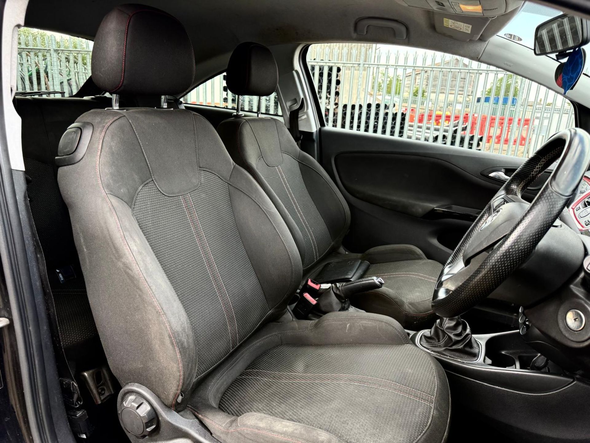 Vauxhall Corsa 1.4 75 Limited Edition Hatchback 2017 '17 Reg' A/C - ULEZ Compliant - Image 14 of 18