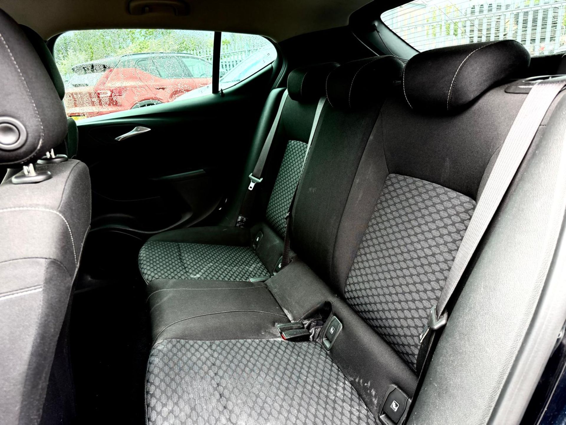 Vauxhall Astra 1.6 CDTI 16v 136 Tech Line Hatchback 2019 '19 Reg' Sat Nav - A/C - ULEZ Complaint - Image 10 of 20