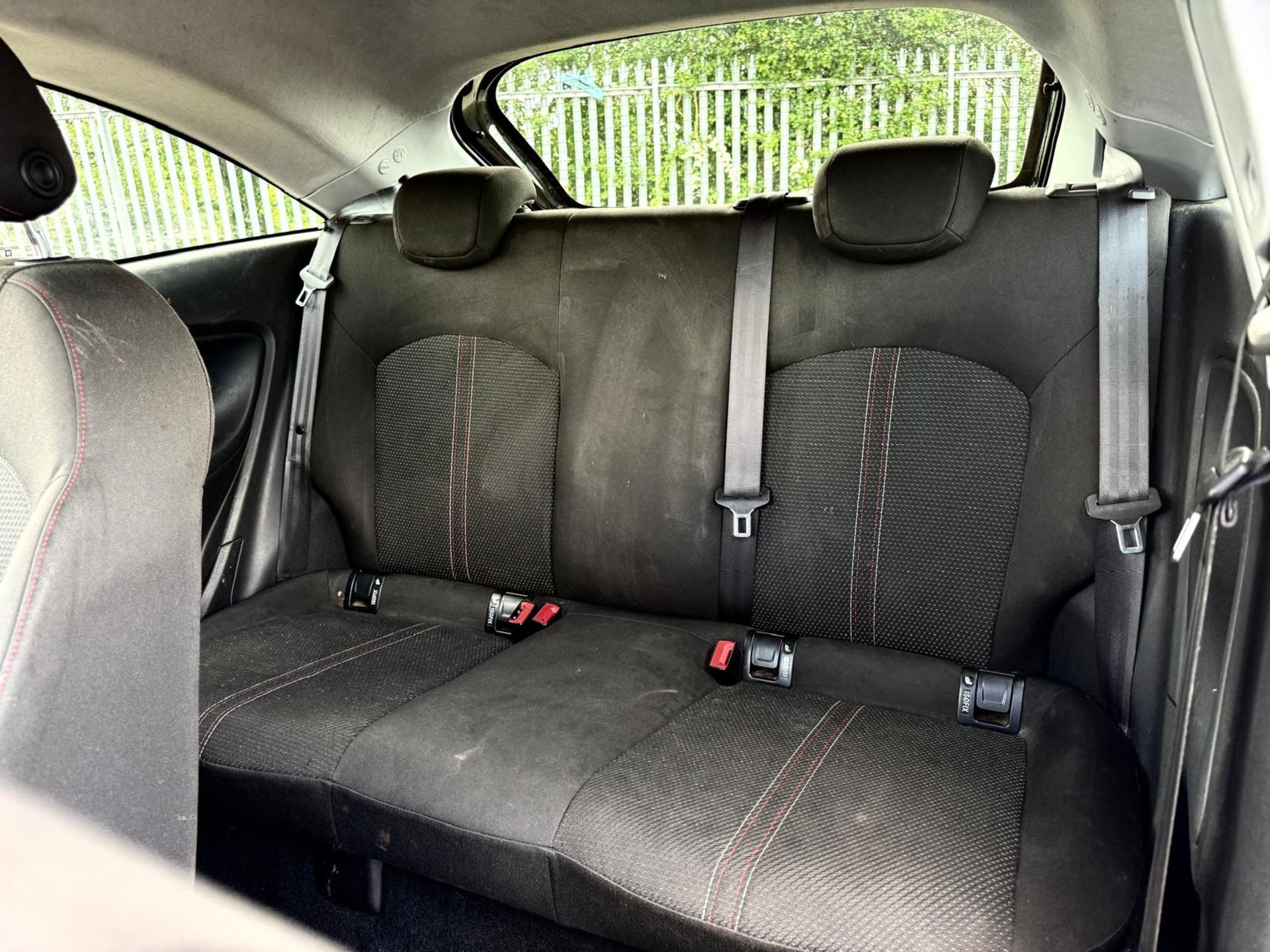 Vauxhall Corsa 1.4 75 Limited Edition Hatchback 2017 '17 Reg' A/C - ULEZ Compliant - Image 11 of 18