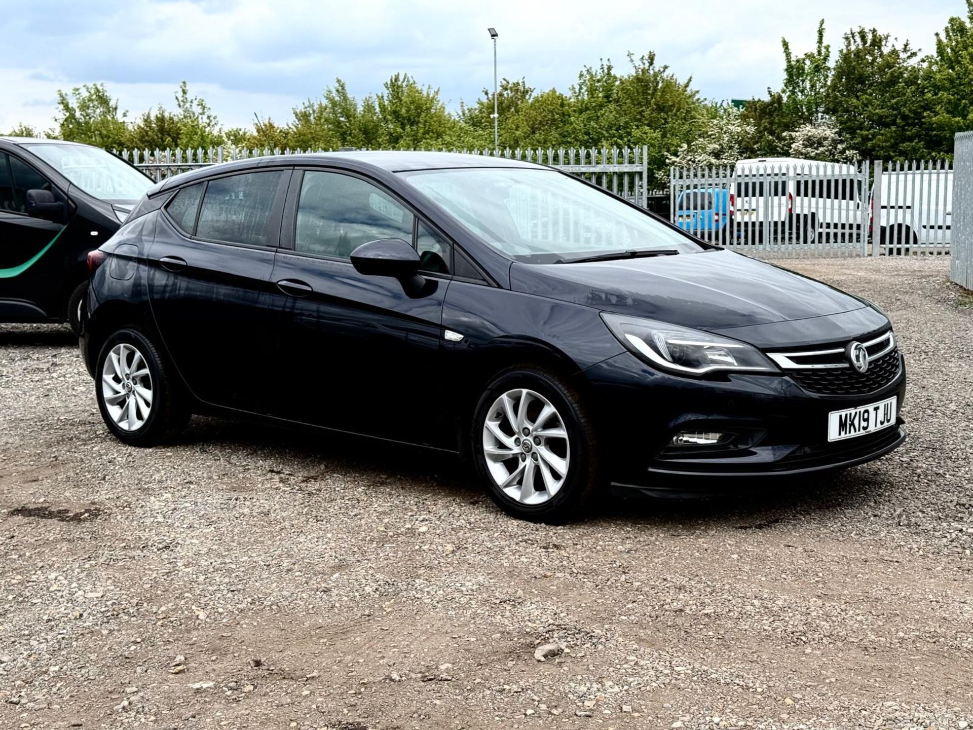 Vauxhall Astra 1.6 CDTI 16v 136 Tech Line Hatchback 2019 '19 Reg' Sat Nav - A/C - ULEZ Complaint