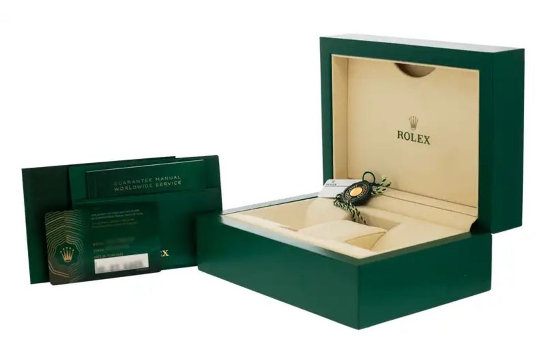 **ON SALE**Rolex GMT Master II Oyster Perpetual OysterSteel '2023 Year' Box & Card ( Verified ) - Image 3 of 3